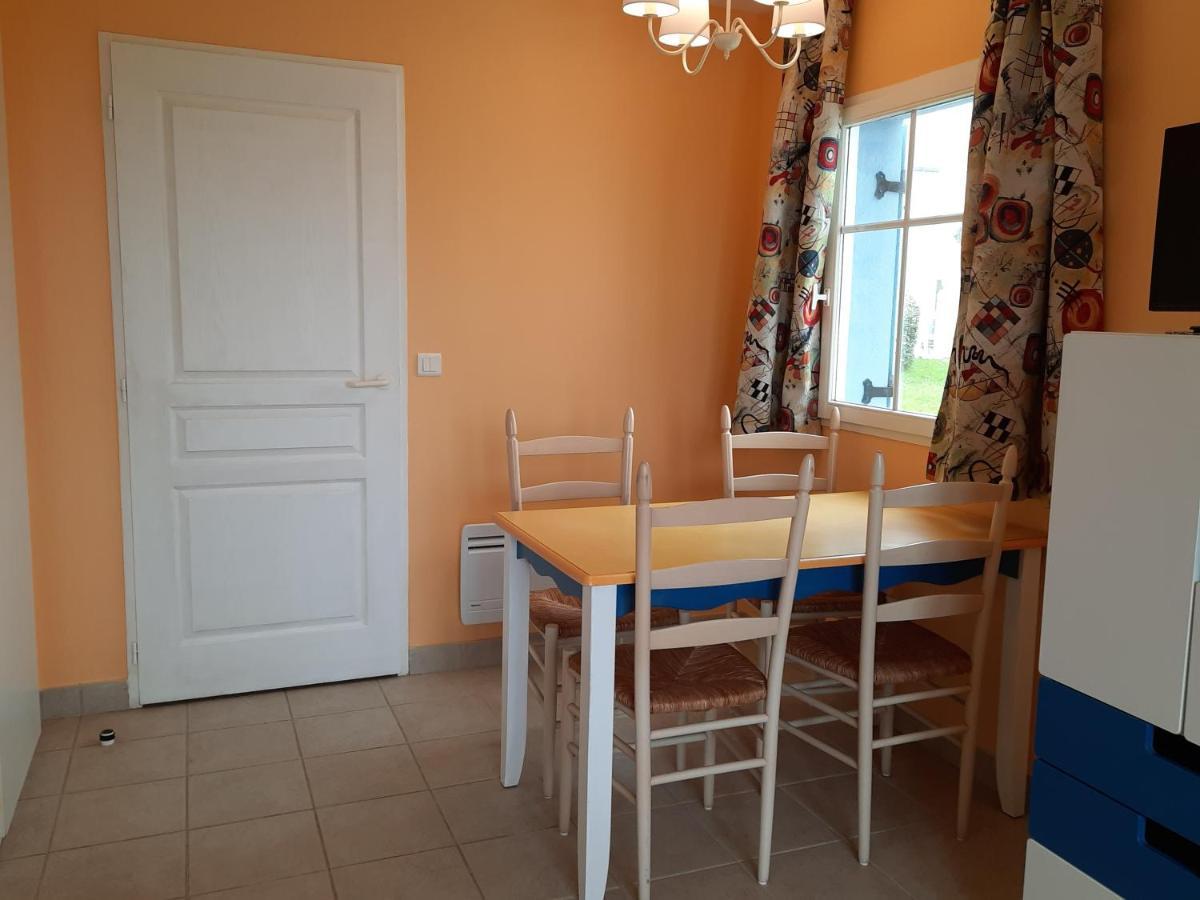 Maison Avec Vue Sur Mer Dans Residence Marie Galante Locmaria Екстериор снимка